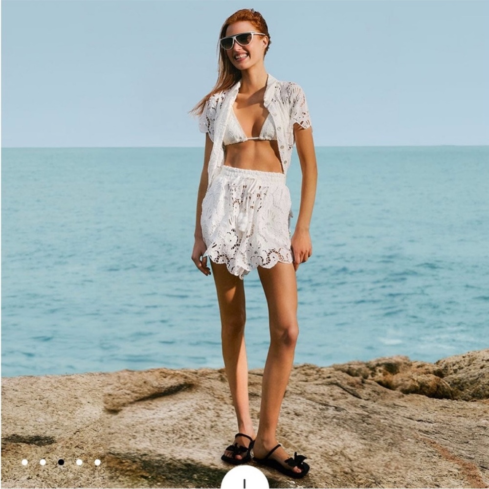 FARM Rio White Lace Women Shorts - Brand New with tags